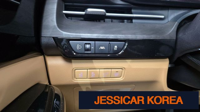 2023 Kia Carnival 4th Gen - Thumbnail 17