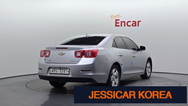 2015 Chevrolet Malibu - Thumbnail 8