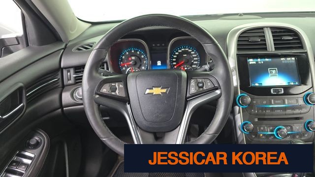 2015 Chevrolet Malibu - Thumbnail 19