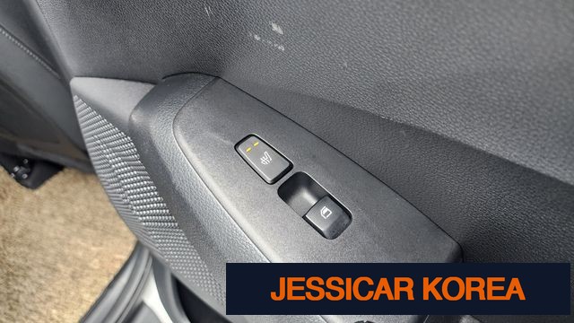 2023 Kia Seltos - Thumbnail 15