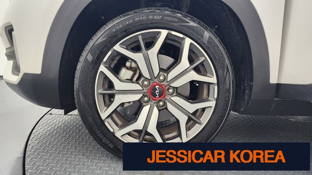 2023 Kia Seltos - Thumbnail 20