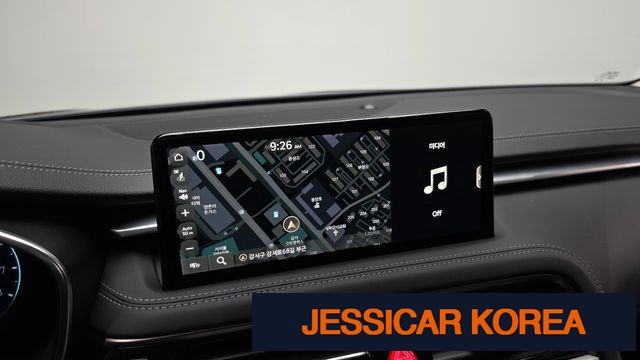 2024 Genesis The New G70 - Thumbnail 5
