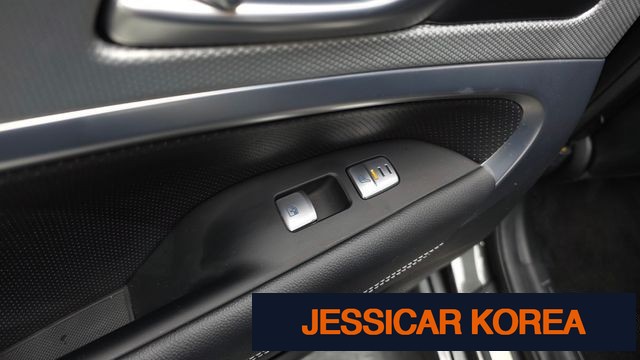 2024 Genesis The New G70 - Thumbnail 8