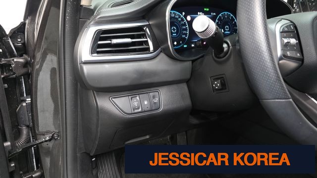2024 Genesis The New G70 - Thumbnail 14
