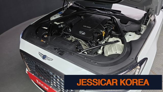 2016 Hyundai Genesis DH - Thumbnail 3