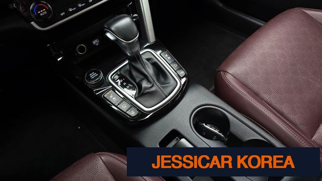 2020 Kia Seltos - Thumbnail 11