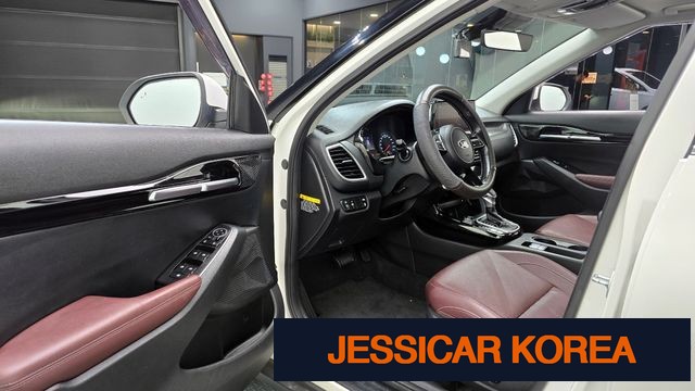 2020 Kia Seltos - Thumbnail 13