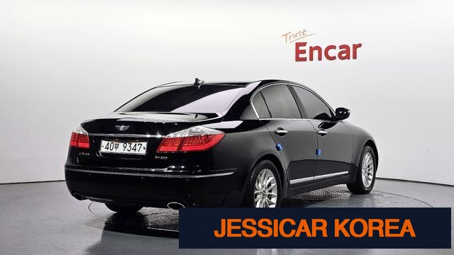 2010 Hyundai Genesis - Thumbnail 12