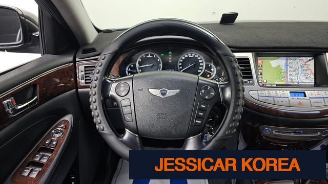 2010 Hyundai Genesis - Thumbnail 20