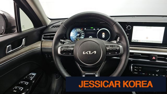 2023 Kia K5 3rd Gen - Thumbnail 4
