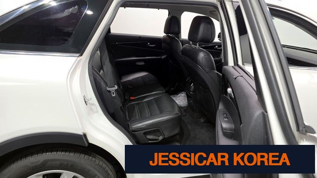 2015 Kia All New Sorento - Thumbnail 16