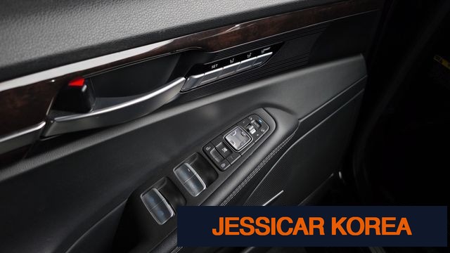 2018 Genesis EQ900 - Thumbnail 5