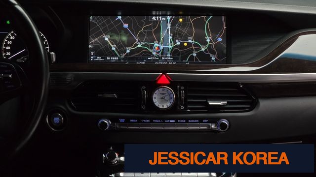 2018 Genesis EQ900 - Thumbnail 16