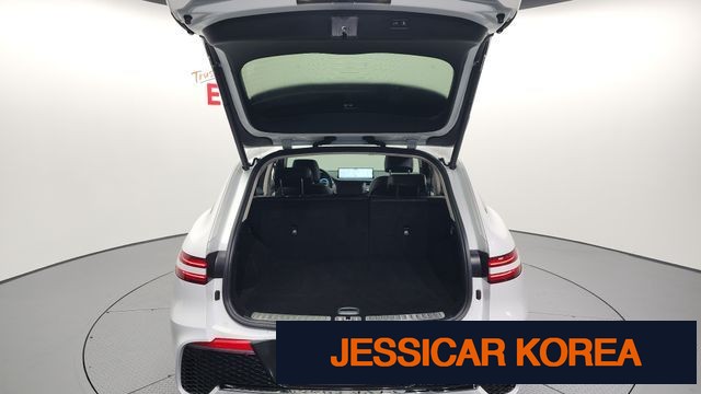 2021 Genesis GV70 - Thumbnail 5