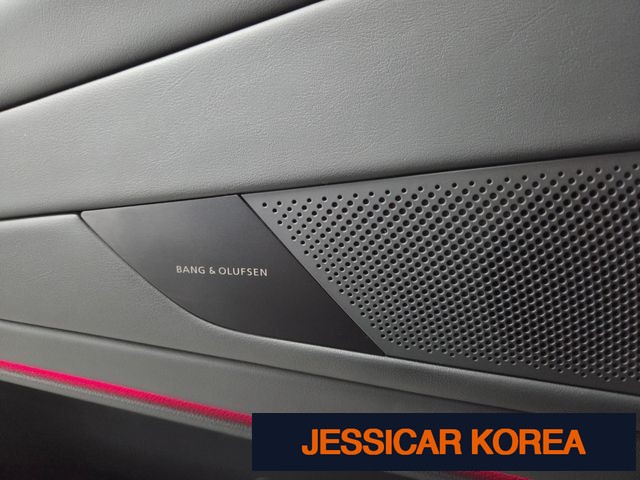 2026 Genesis G80 (RG3) - Thumbnail 15