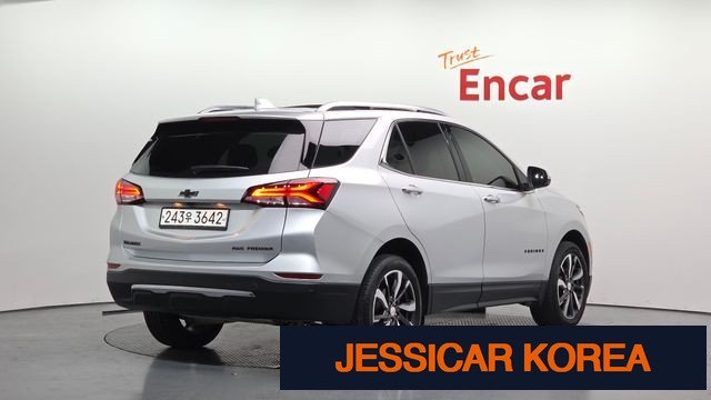 2022 Chevrolet The Next Equinox - Thumbnail 18