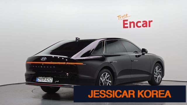 2023 Hyundai Grandeur (GN7) - Thumbnail 14