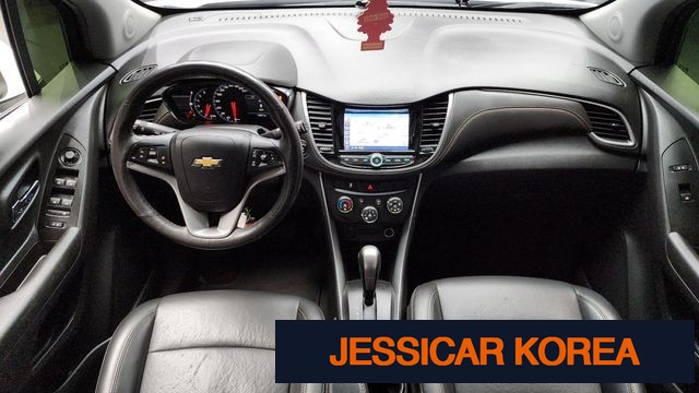 2021 Chevrolet The New Trax - Thumbnail 3