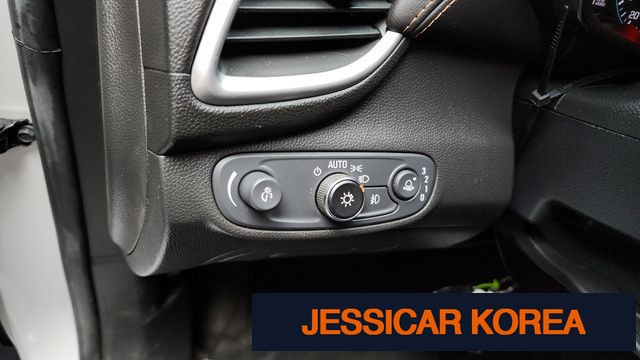 2021 Chevrolet The New Trax - Thumbnail 5