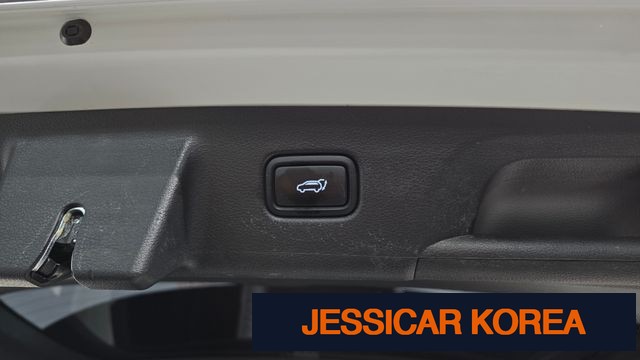 2022 Hyundai Palisade - Thumbnail 3
