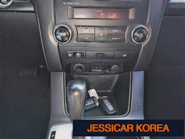 2011 Kia Sorento R - Thumbnail 17