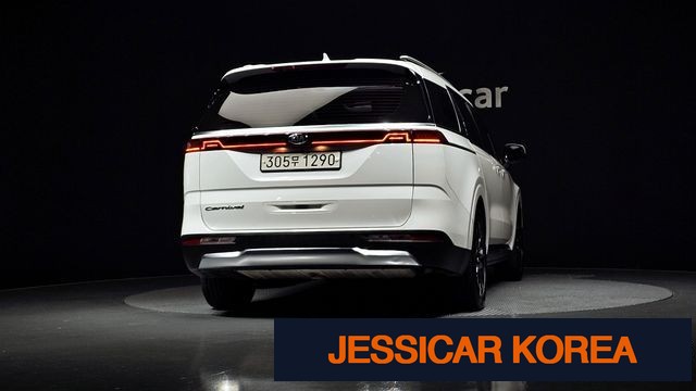 2021 Kia Carnival 4th Gen - Thumbnail 17