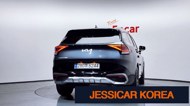 2022 Kia Sportage 5th Gen - Thumbnail 6