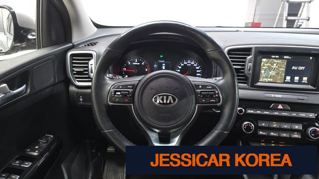 2017 Kia Sportage 4th generation - Thumbnail 8