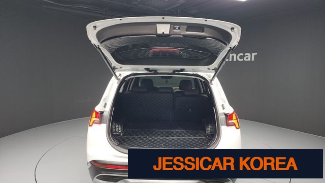 2021 Hyundai The New Santa Fe - Thumbnail 2