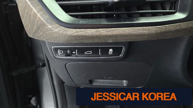 2022 Kia K8 - Thumbnail 9