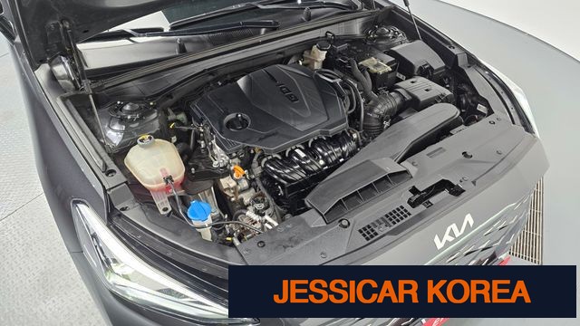 2022 Kia K8 - Thumbnail 17