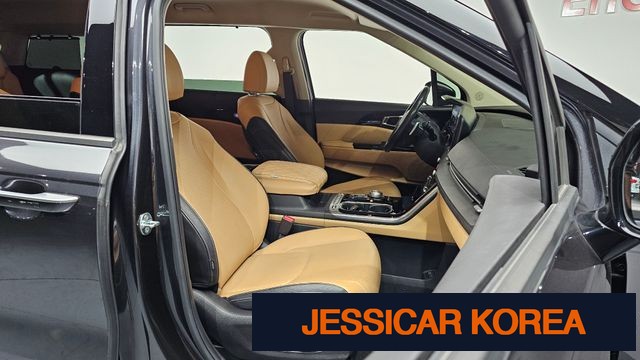 2022 Kia Carnival 4th Gen - Thumbnail 4