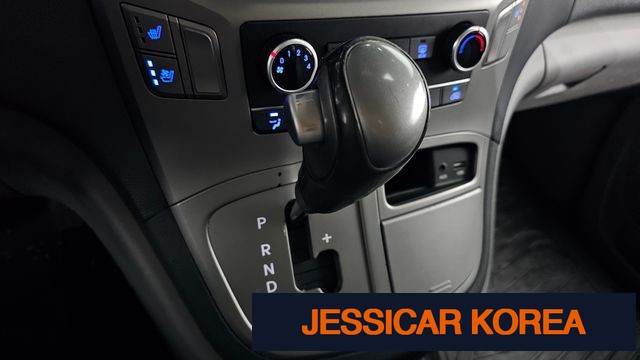 2018 Hyundai The New Grand Starex - Thumbnail 2