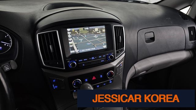 2018 Hyundai The New Grand Starex - Thumbnail 8