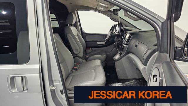 2018 Hyundai The New Grand Starex - Thumbnail 11