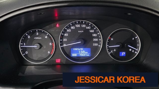 2018 Hyundai The New Grand Starex - Thumbnail 19