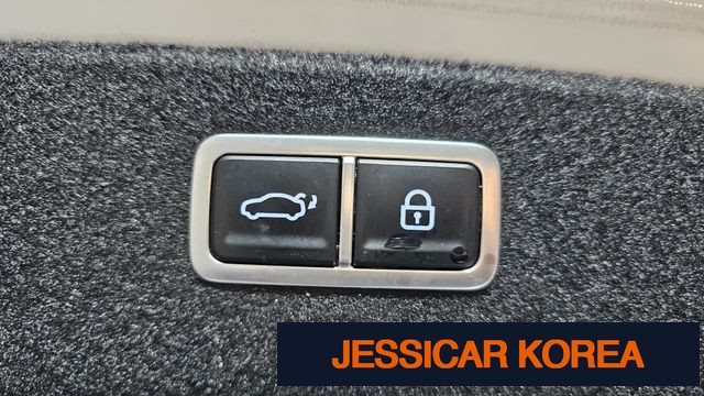 2022 Genesis G80 (RG3) - Thumbnail 6