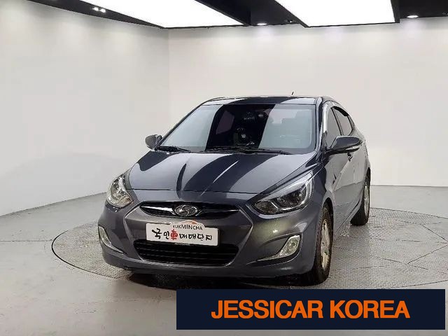 2012 Hyundai Accent (new model) - Thumbnail 19