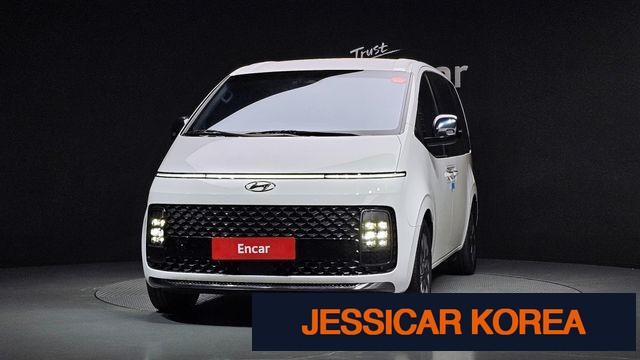 2023 Hyundai Staria - Thumbnail 11