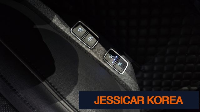 2023 Hyundai Staria - Thumbnail 12
