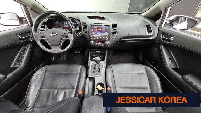 2014 Kia K3 - Thumbnail 4