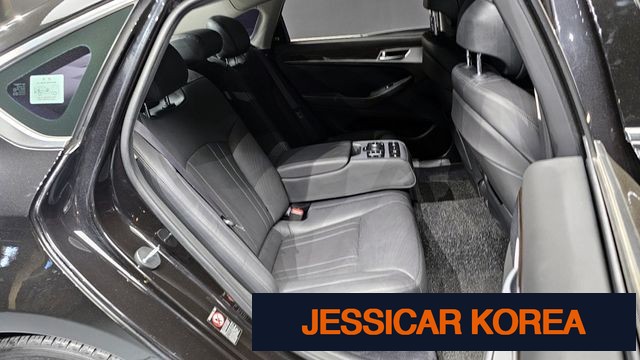 2018 Genesis G80 - Thumbnail 19