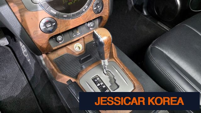 2016 KG Mobility Rexton W - Thumbnail 3