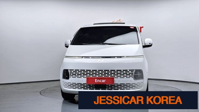 2025 Hyundai Staria - Thumbnail 7