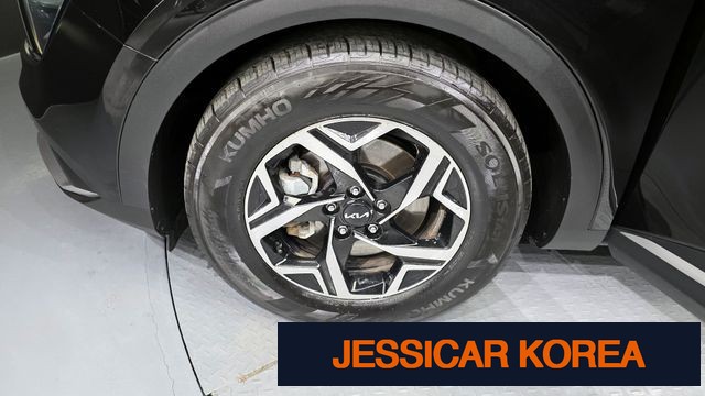 2022 Kia Sportage 5th Gen - Thumbnail 8