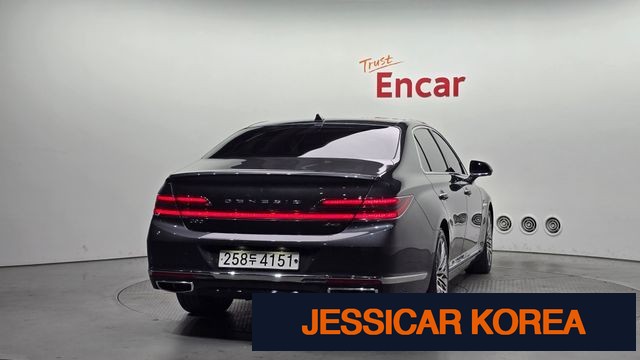 2022 Genesis G90 - Thumbnail 3