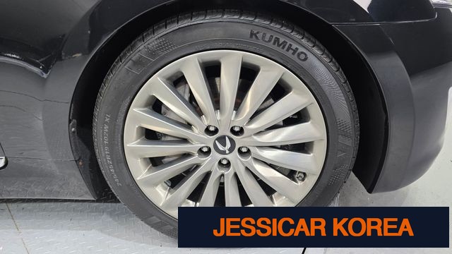 2015 Hyundai Equus (new model) - Thumbnail 11