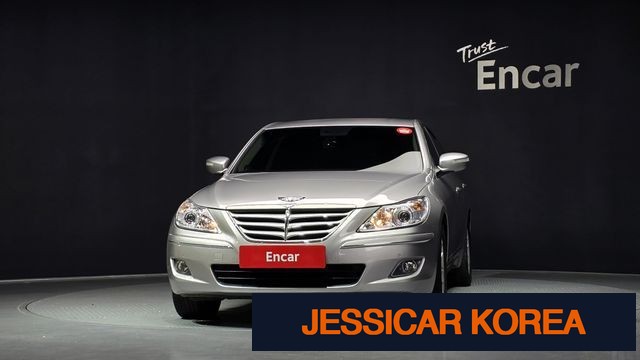2011 Hyundai Genesis - Thumbnail 5