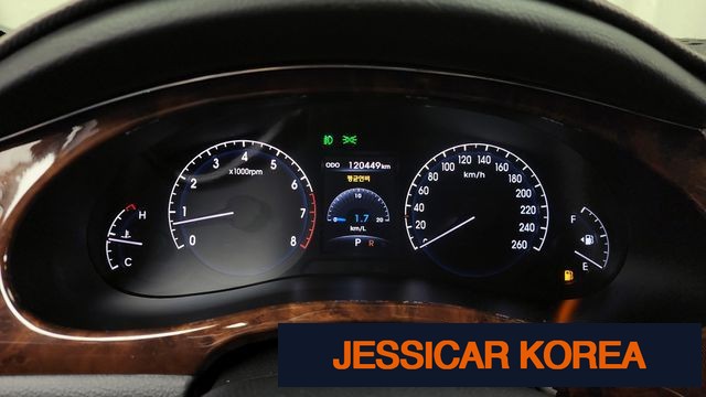 2011 Hyundai Genesis - Thumbnail 17