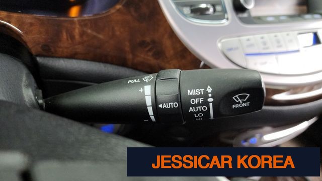 2011 Hyundai Genesis - Thumbnail 20
